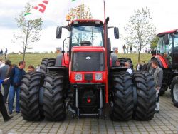 Россия введет утилизационный сбор на тракторы и комбайны 